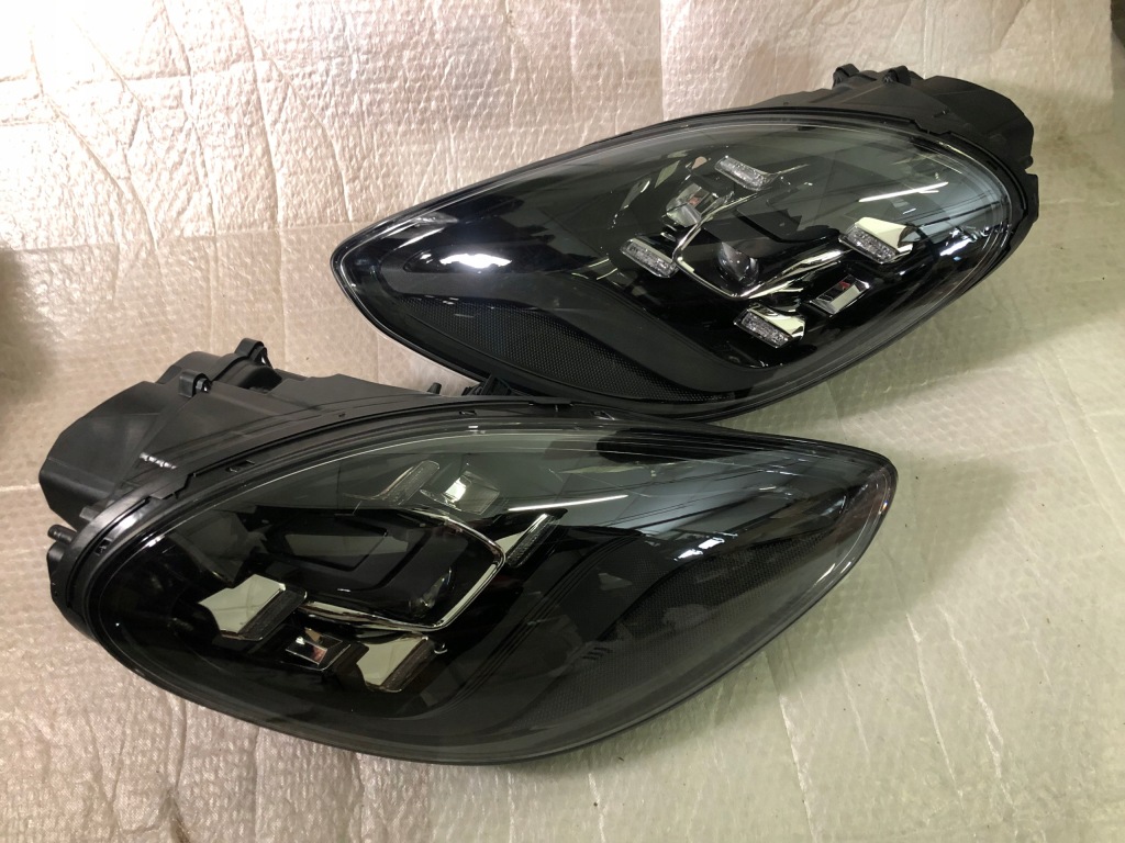 фото №1, Porsche panamera 971 лампа full led левая nowa oryg