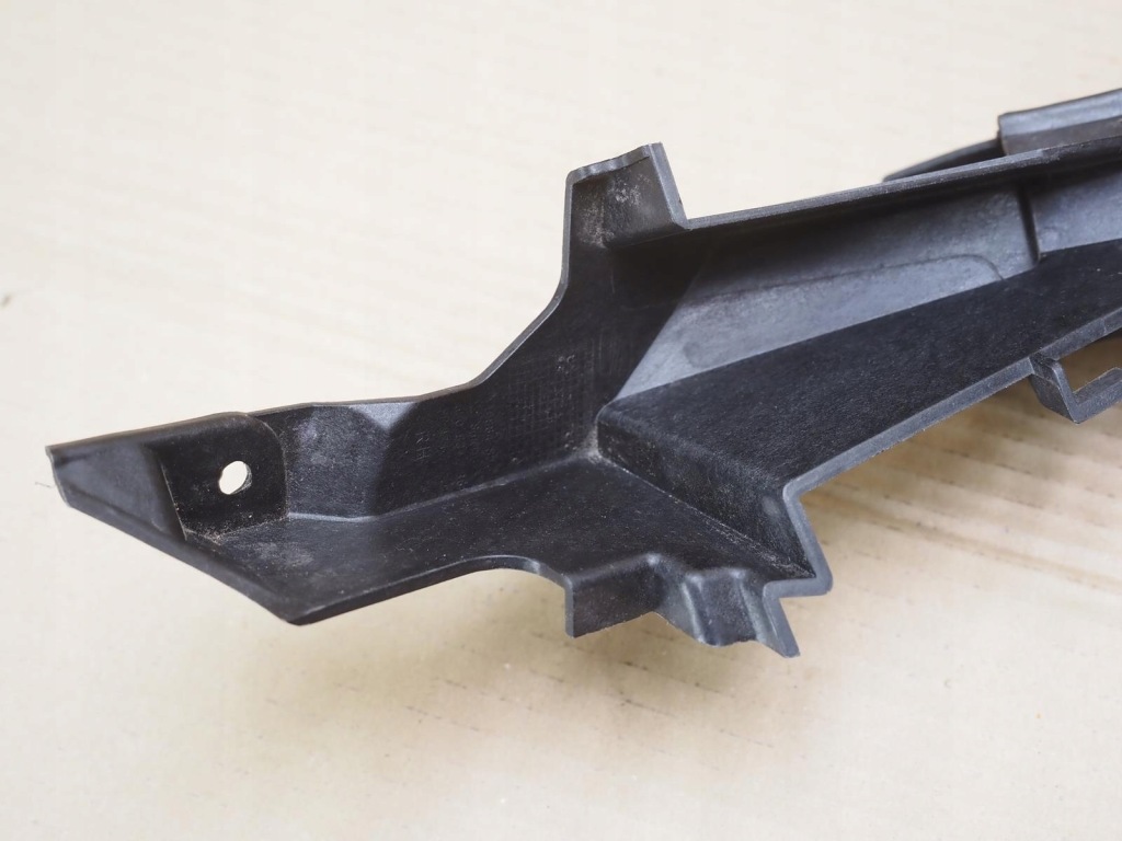 Кронштейн правий омивача фари seat leon 3 3 5f рестайлінг  16- 5f0807596 Зі Шроту