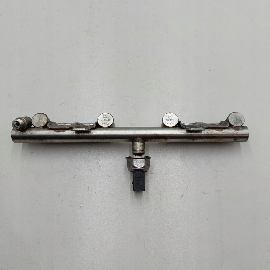 фото №1, 2012 mini cooper roadster r59 шланг топливный v7592426