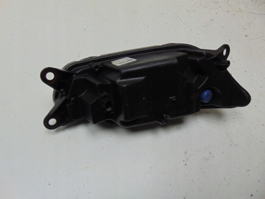 Противотуманная фара фара правая  led mercedes w212 a2128200856 Недорого