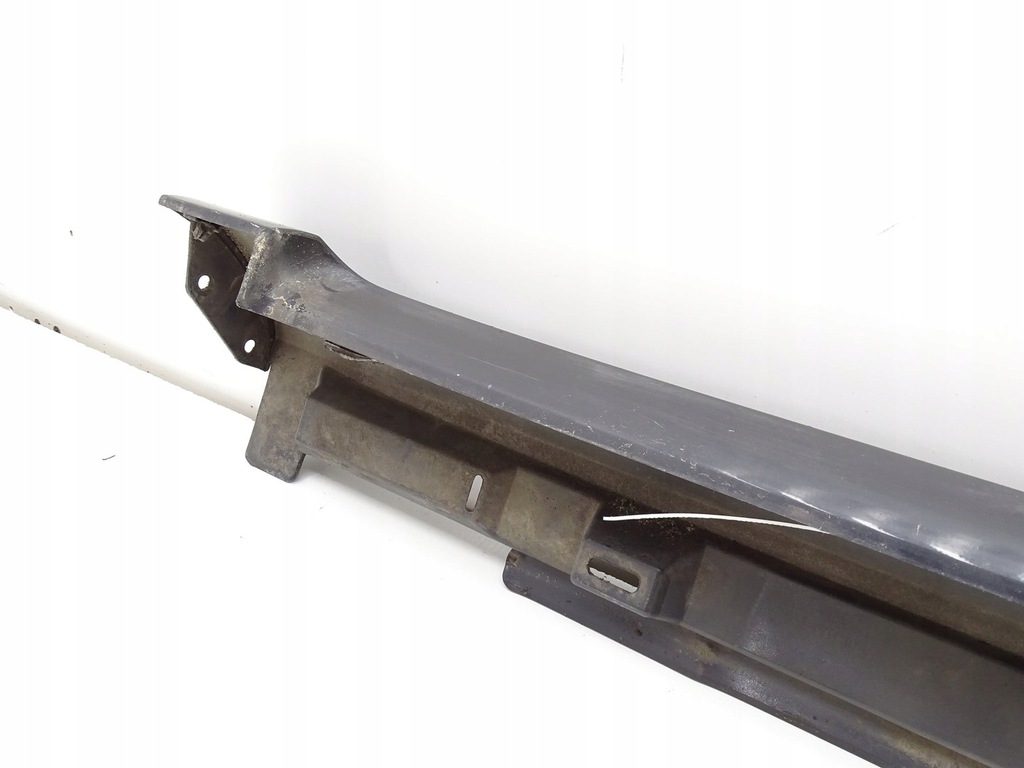 фото №10, Молдинг накладка поріг права vw passat b7 3a li7f