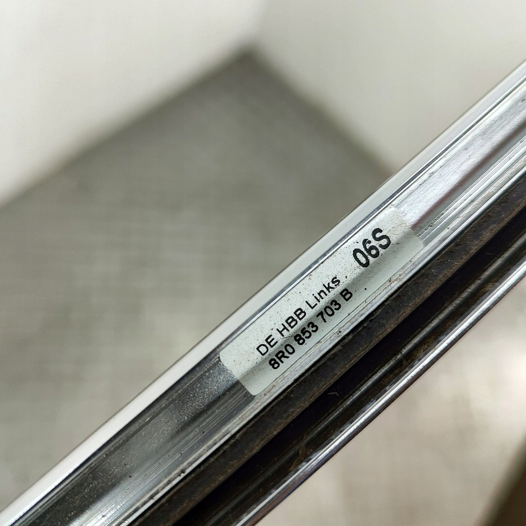 фото №7, Audi q5 sq5 2015 ліва сторона молдинг дахова