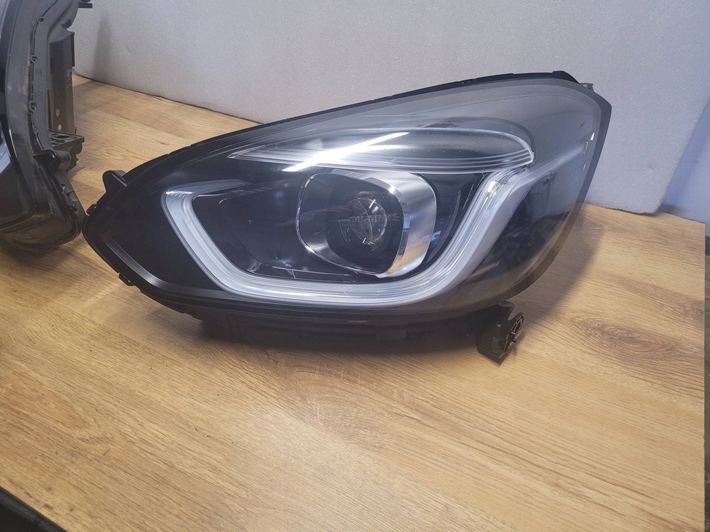 фото №9, Honda jazz v - лампы передние / комплект