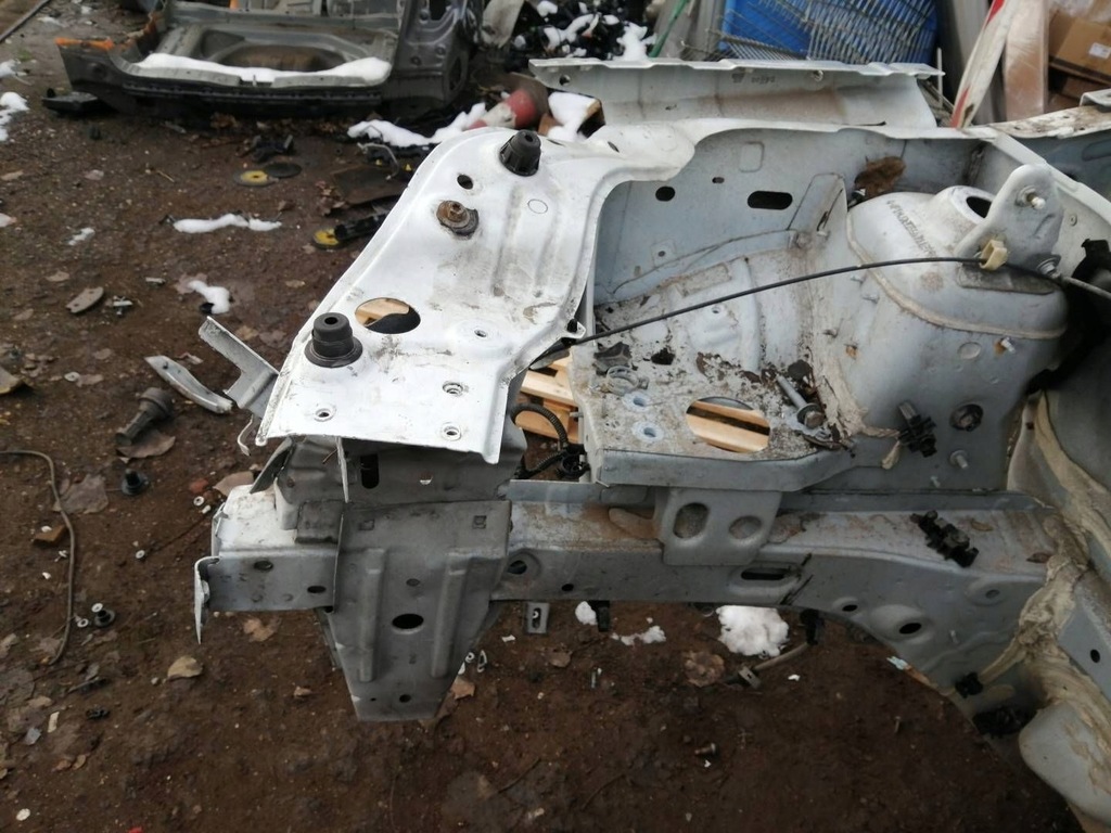 фото №7, Dacia duster ii четверть перед передняя правая cieta na kielichu