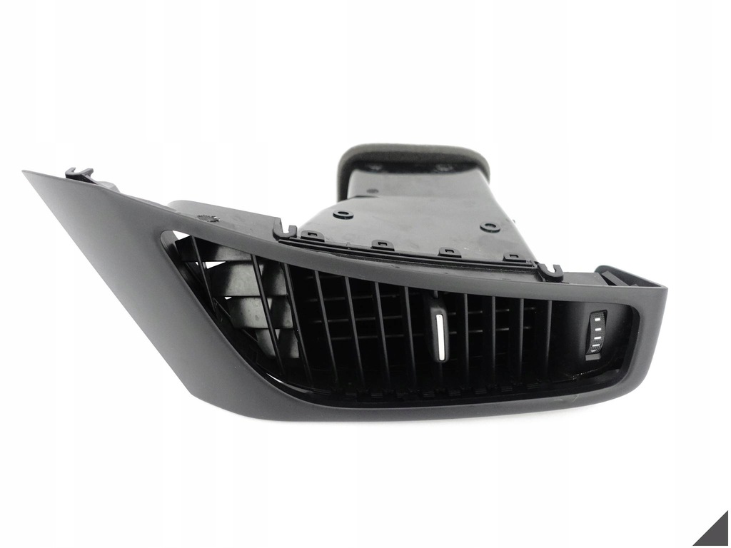 фото №1, Audi r8 coupe/spyder 420 07-12 решётка обдув левая перед 423820901b