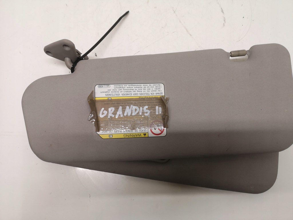 фото №8, Mitsubishi grandis 03-11 козырёк солнцезащитный комплект