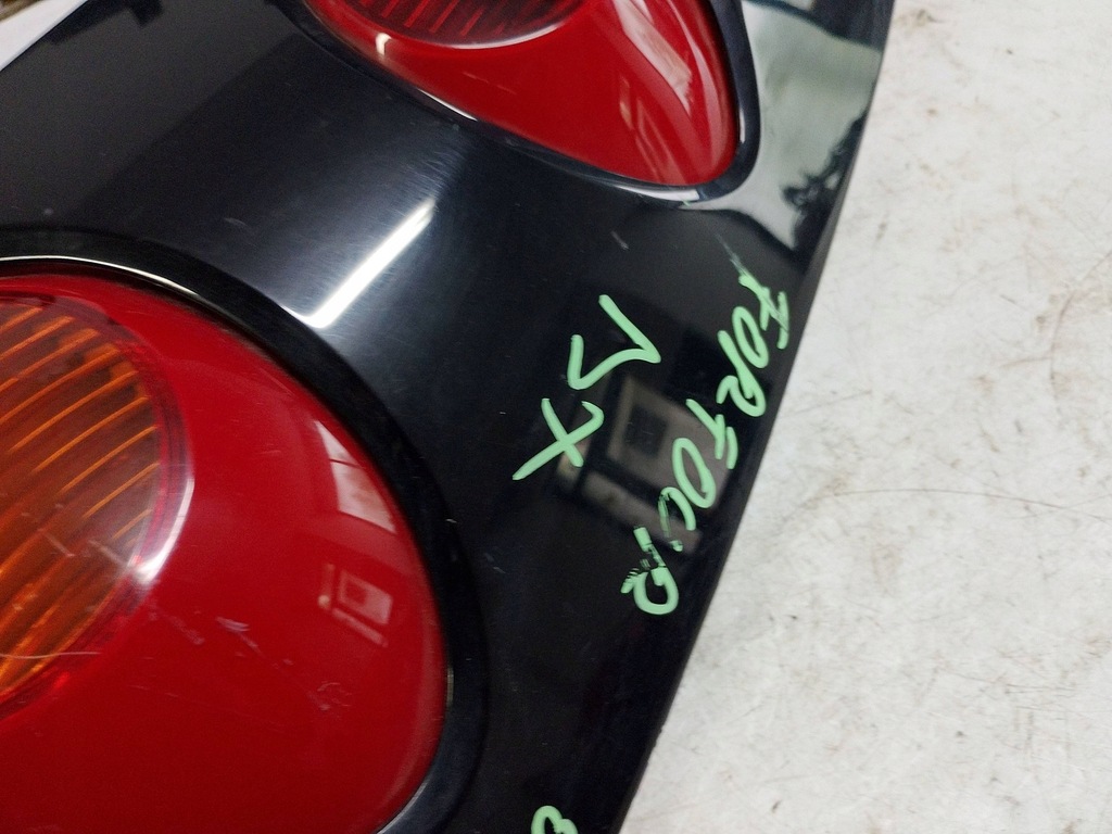 фото №6, Smart forfour i лампа правий задня a4548201164 europa