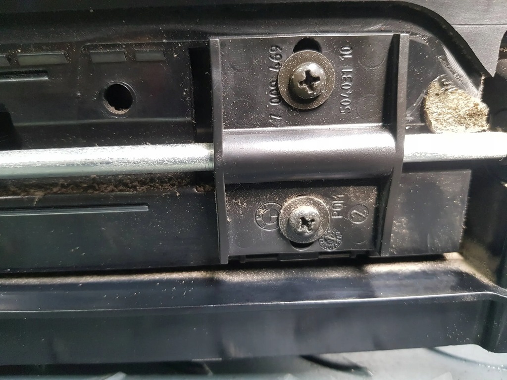 фото №6, Бардачок правий панелі приладової панелі пасажира 7 075 479 bmw e90 e91 przedlift