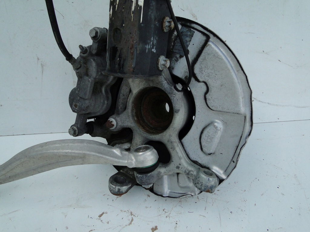 фото №13, Mercedes поворотний кулак передня ліва a2043322901 glk 204 4matic