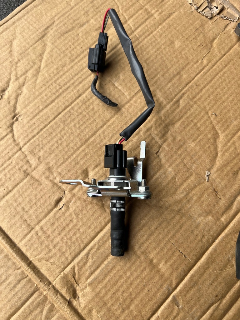 фото №1, Mazda cx-5 mazda 6 mazda 3 датчик давления 2.2 дизель rok 2017