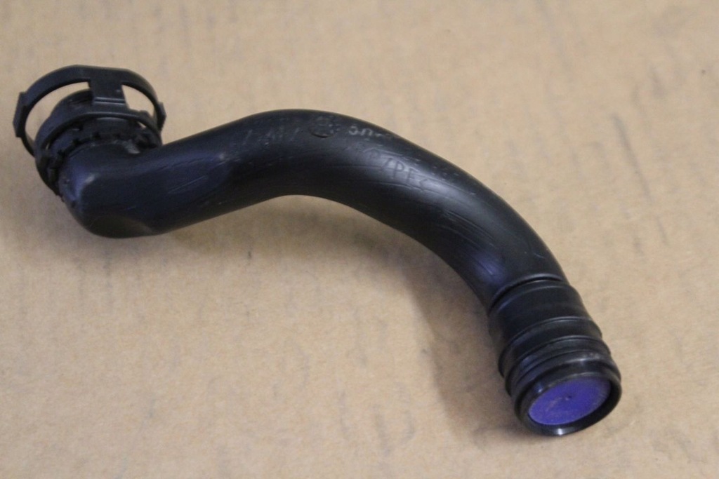 фото №1, Шланг отводящий вода vw atlas 5q0129637