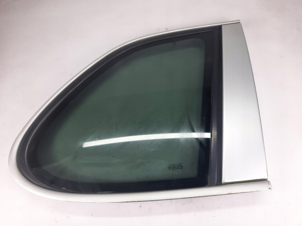 фото №1, Porsche cayenne стекло кузовная правый задняя