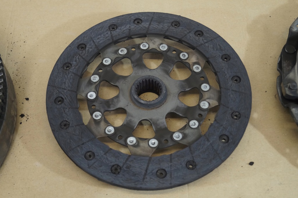 фото №8, Зчеплення двомасовий маховик комплект bmw e90 - e93 04-13 2.0b