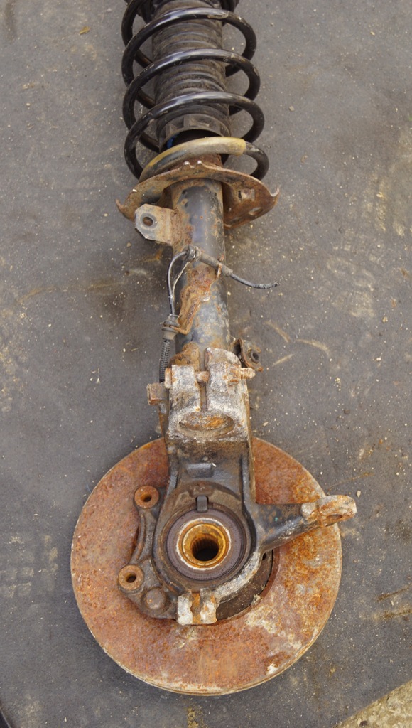 фото №8, Поворотний кулак правий перед peugeot 2008 i 1.6 hdi