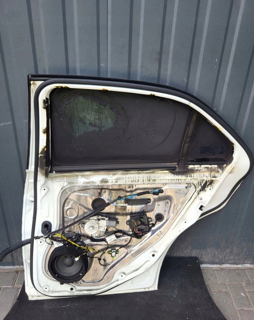 фото №11, Дверь правый задняя mercedes w212 e-klasa lift sedan