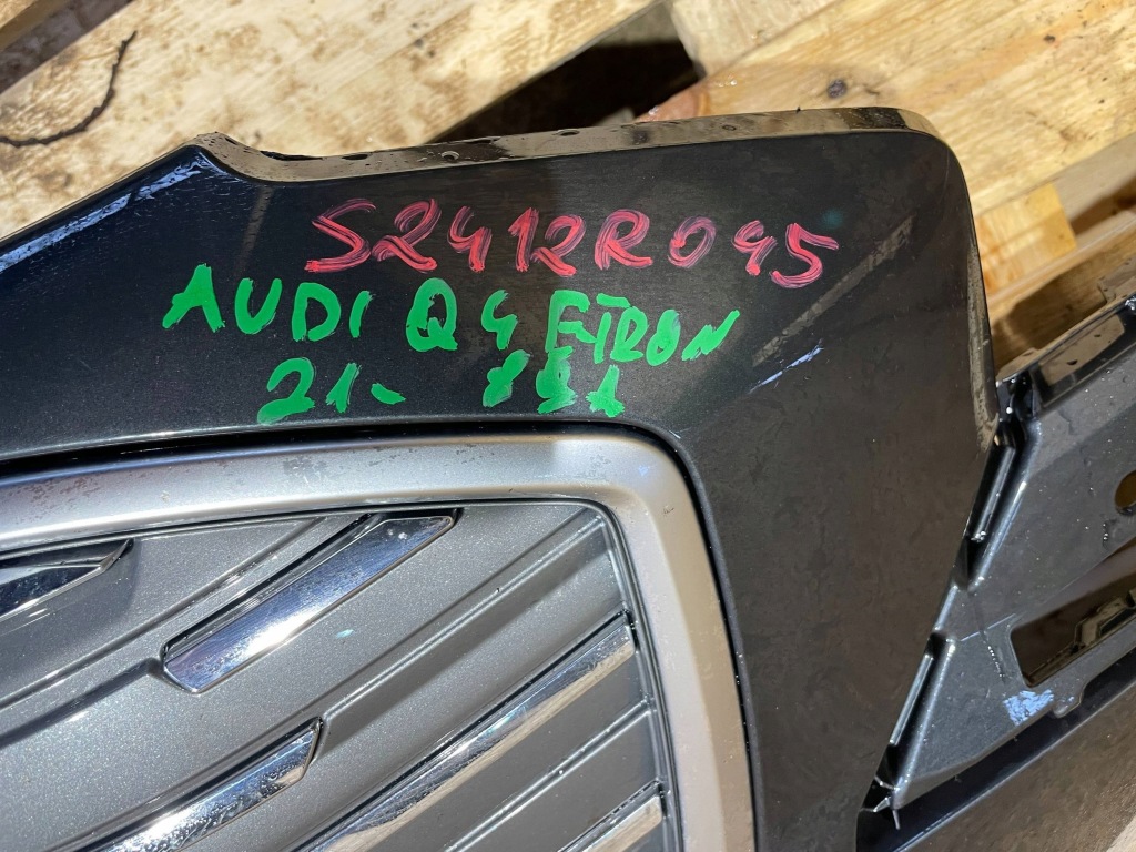 фото №13, Audi q4 e-tron 89a 21- рамка бампер перед передній góra решітка радіатора решітка радіатора