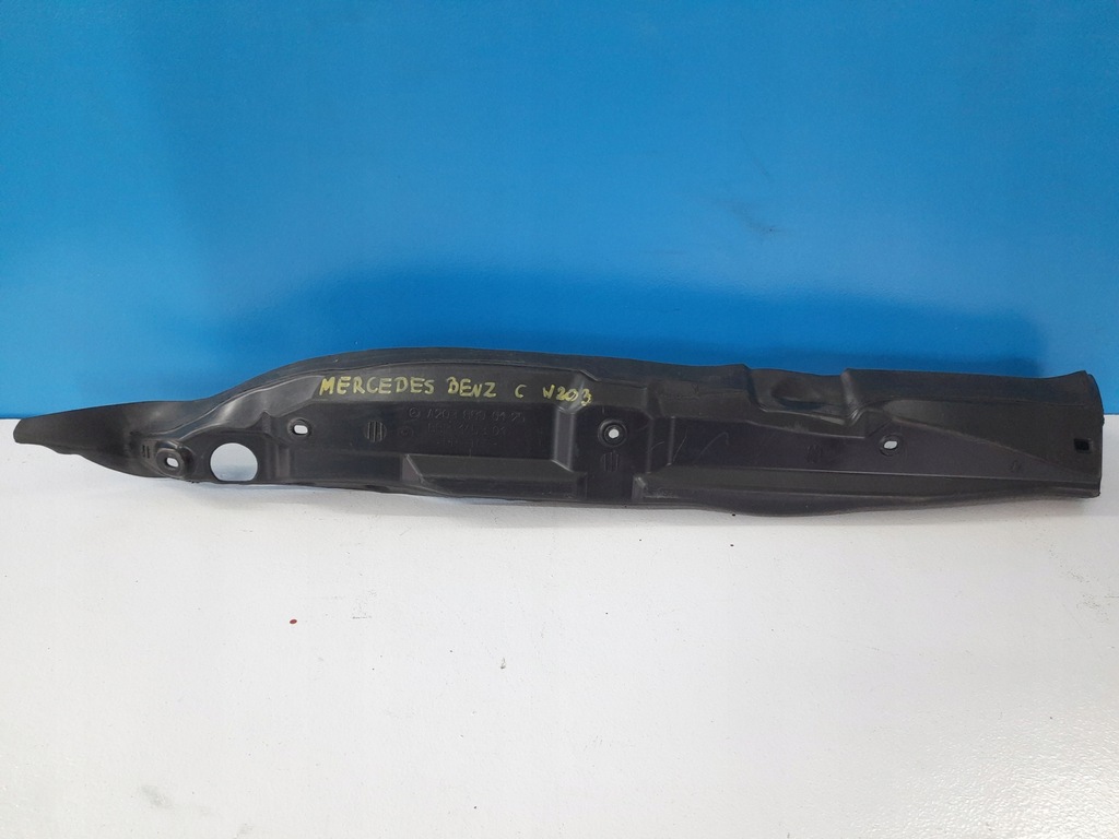 фото №1, Захист крила l.p mercedes c w203 a2038890125