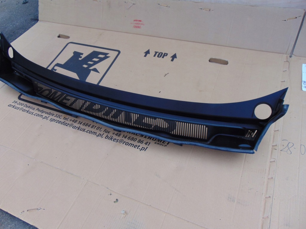 фото №10, Жабо ford b-max av11-r02216-ad europa