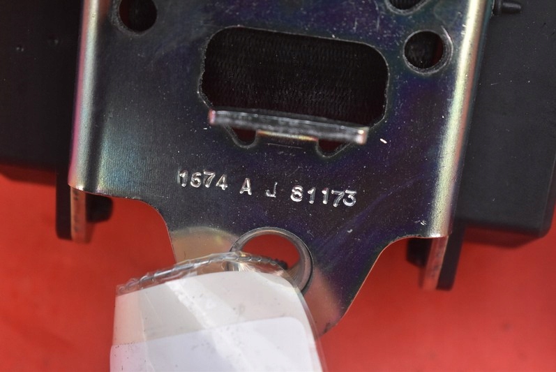 фото №7, Pas безпеки правий задня 610307000 audi a4 b8 07-11