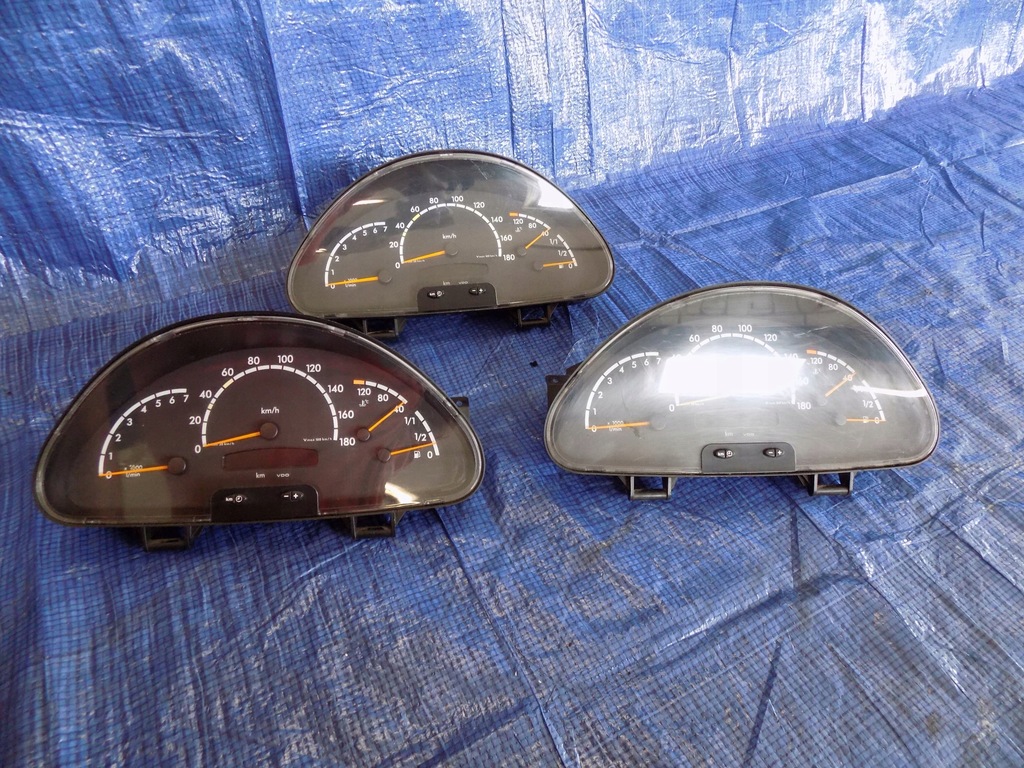 фото №1, Счетчик приборы mercedes-benz оригинальный номер a0004466921