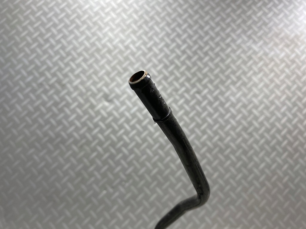 фото №8, Шланг wąż трубка топлива aston martin db9 5.0 6.0 v12 4g43-9s284-ad