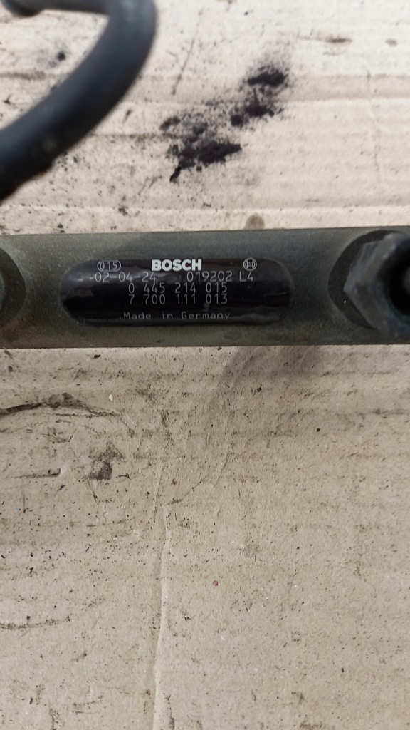 фото №2, Молдинг впрыскная renault laguna 02r 7700111013