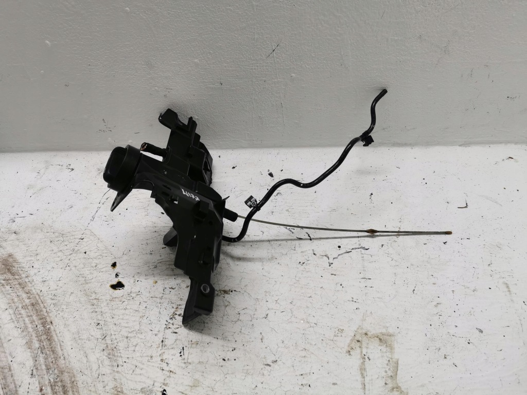 фото №1, Щуп заливная горловина масла mercedes a-klasa w177 1.5d 18-