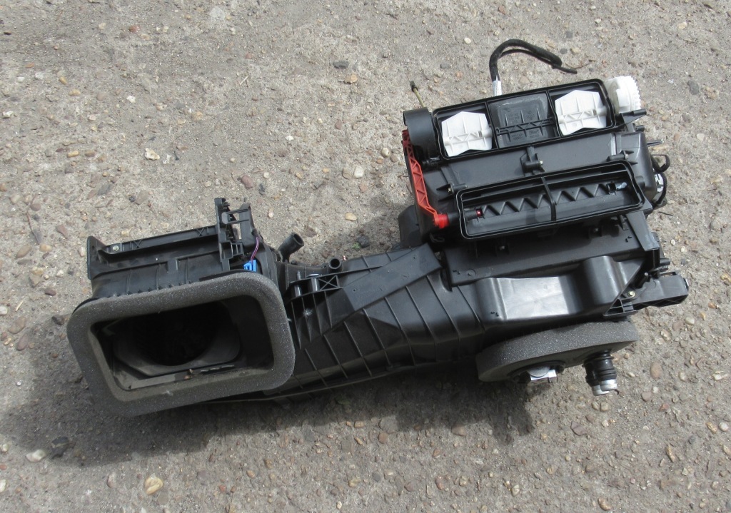 фото №1, Vw golf v 1.6 отопитель 1k1820003ff