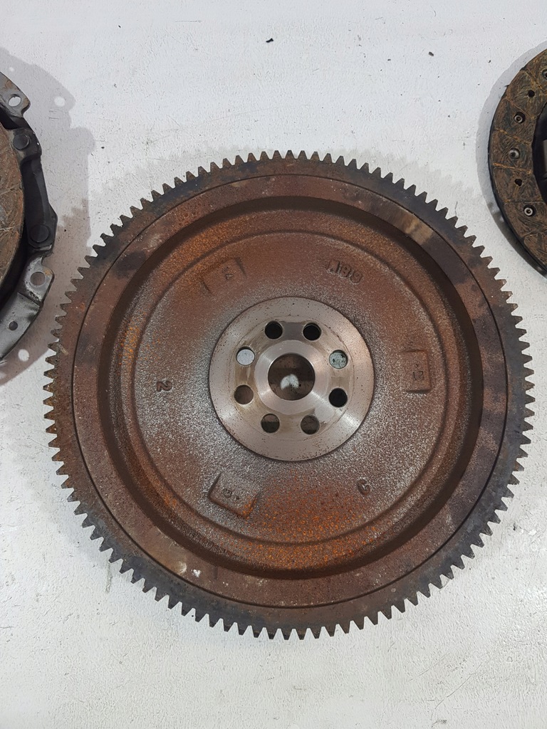 фото №10, Колесо маховик зчеплення 60r40-1d29b suzuki sx4 swift s-cross 1.4t k14d