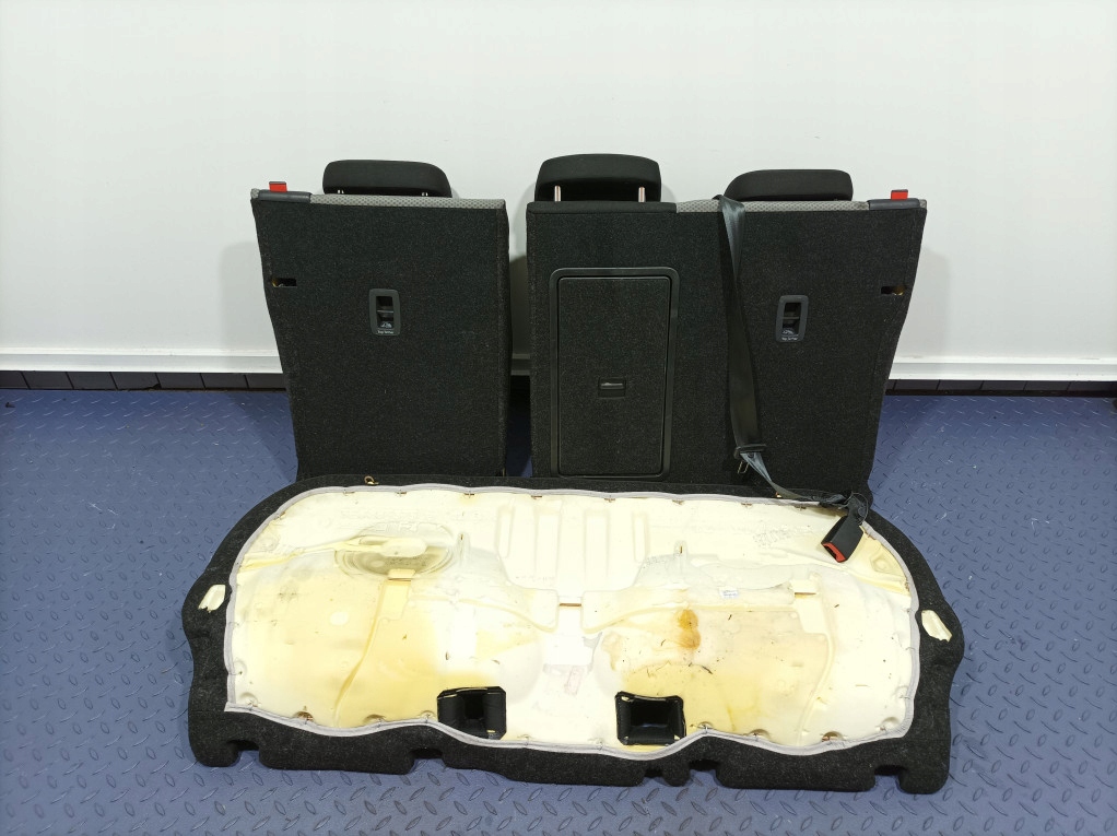 фото №9, Skoda octavia iii liftback сидіння спинка заднє сидіння задня