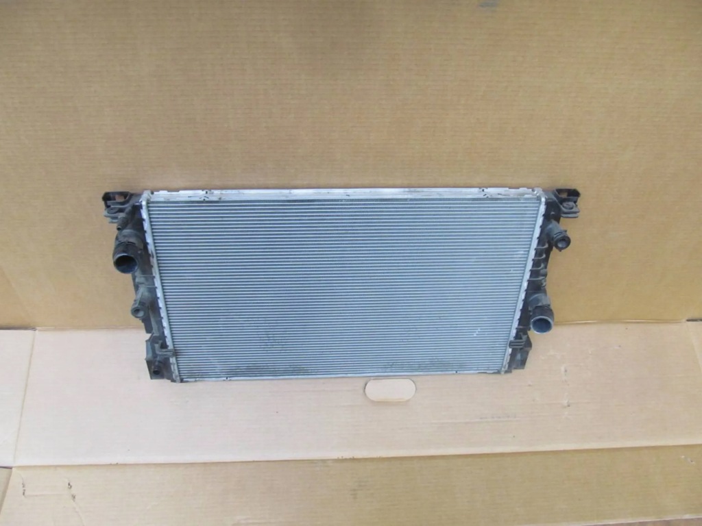 Купити Bmw 5 g30 g31 17-24 радіатор води рідина рідина c402