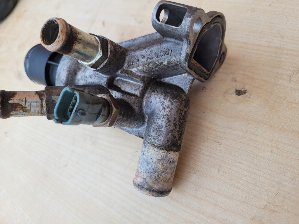 фото №7, Jeep cherokee kk 07-12 2.8 crd термостат корпус