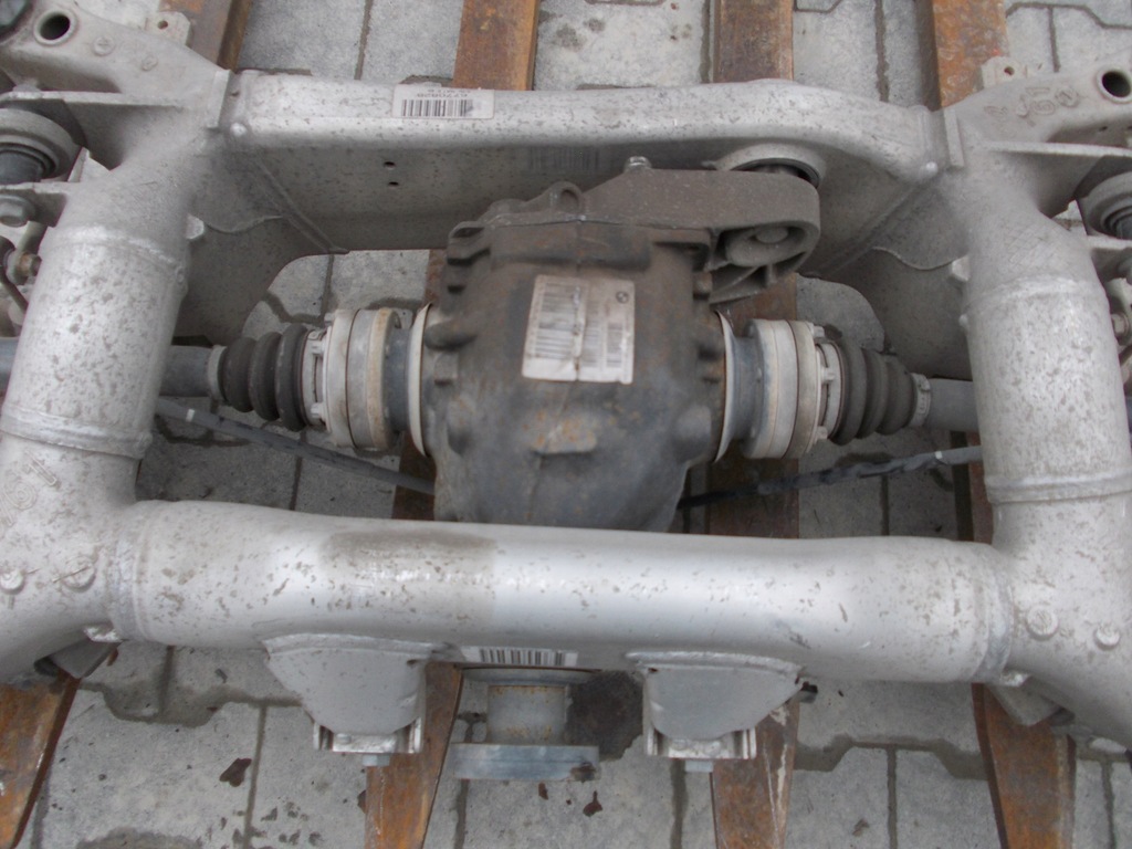 фото №10, Балка задня oś підвіска важіль bmw 5 e60 e61