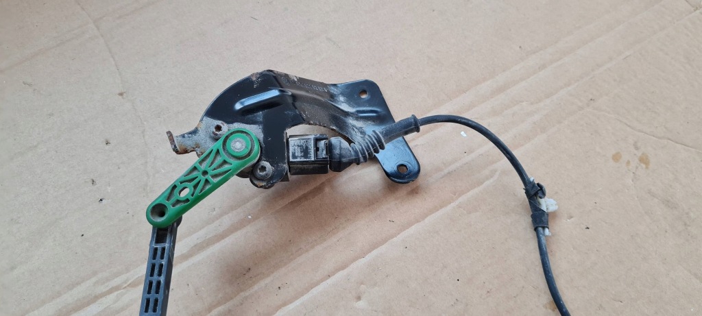 Купити Q3 83a датчик вирівнювання лампа лівий задній 5q0907503 vw tiguan ii