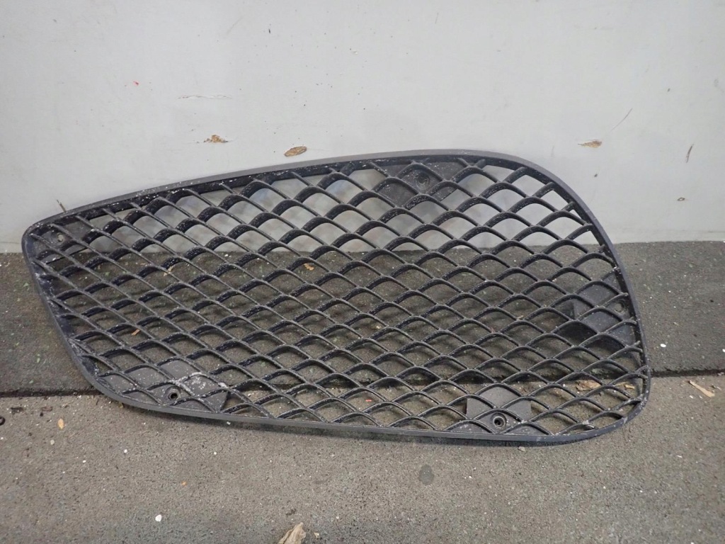 фото №1, Решітка ліва mercedes e-klasa w212 amg lift 2011-