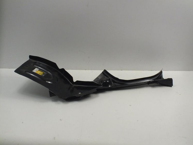 фото №5, Megane ii кронштейн направляющая крыла правое задняя oryg