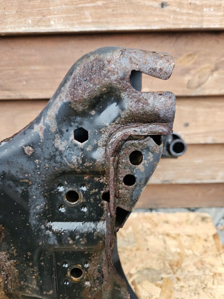 фото №11, Підрамник балка підрамник перед skoda octavia iii 5e0