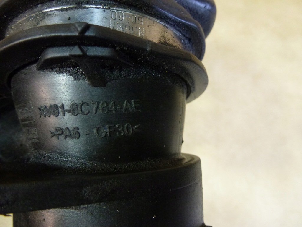 фото №5, Ford оригінальний номер av61-6c784-ae труба повітрозабірник повітря