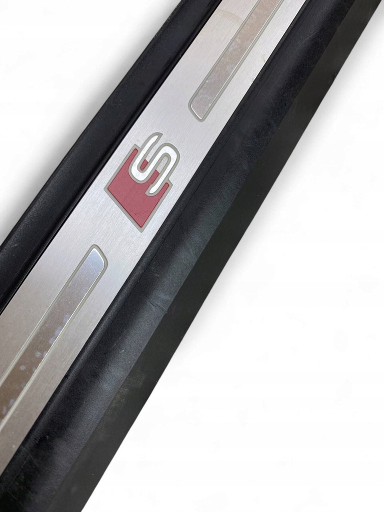 фото №8, Audi q8 накладка поріг двері передніх 4m8947406a