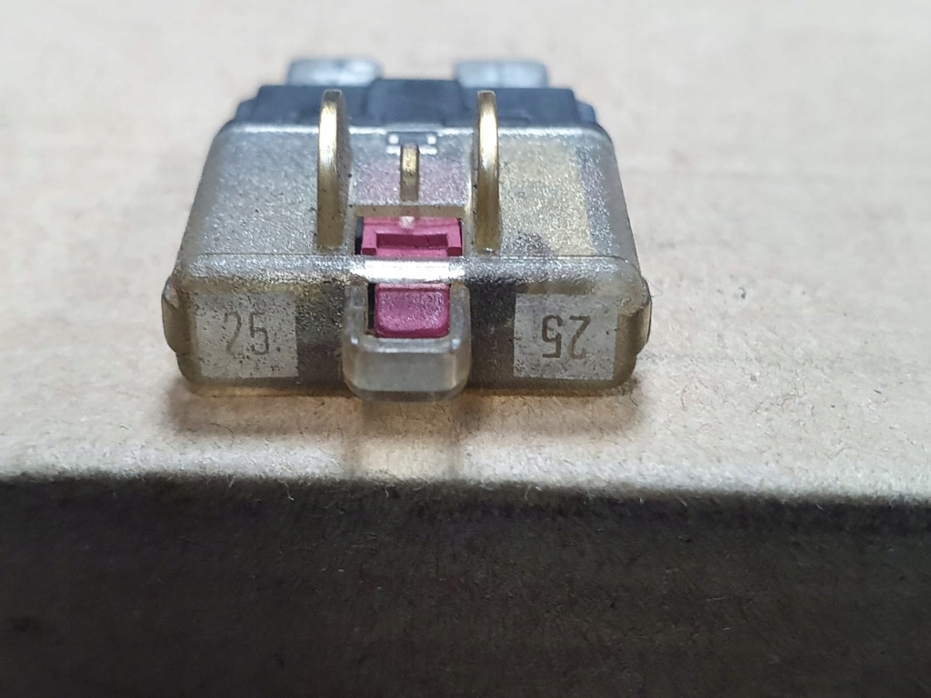 фото №5, Запобіжник автоматичний płytkowy 10a