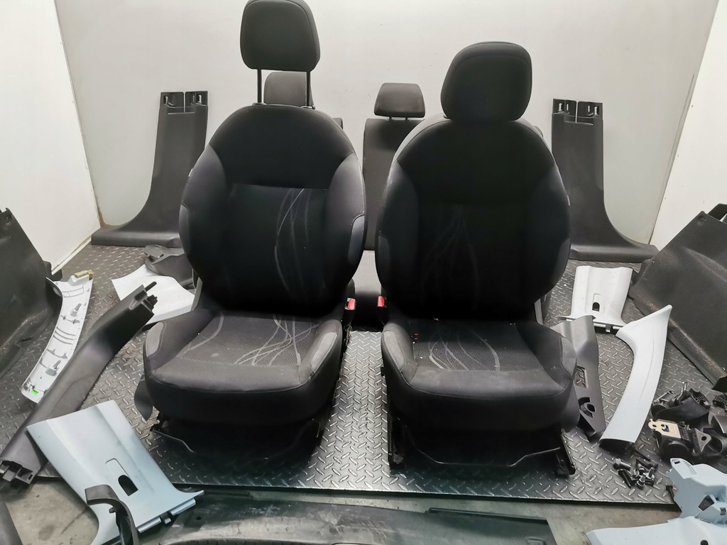 фото №7, Салон сидіння сидіння заднє сидіння пластики peugeot 308 t9 kombi