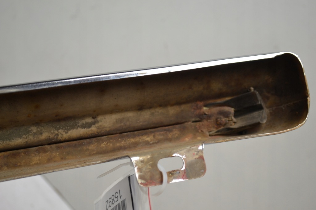 Mercedes w116 wąs уголок бампера левый задний Оригинал