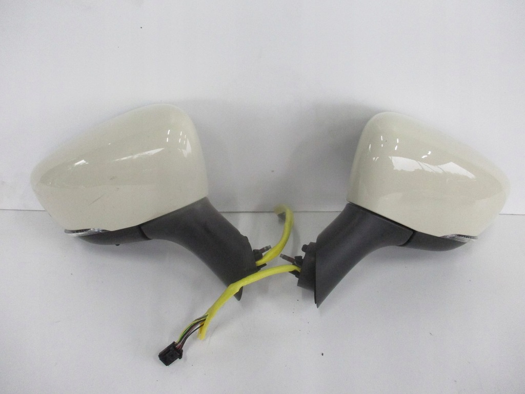 фото №1, Зеркало renault captur lift 18r левая