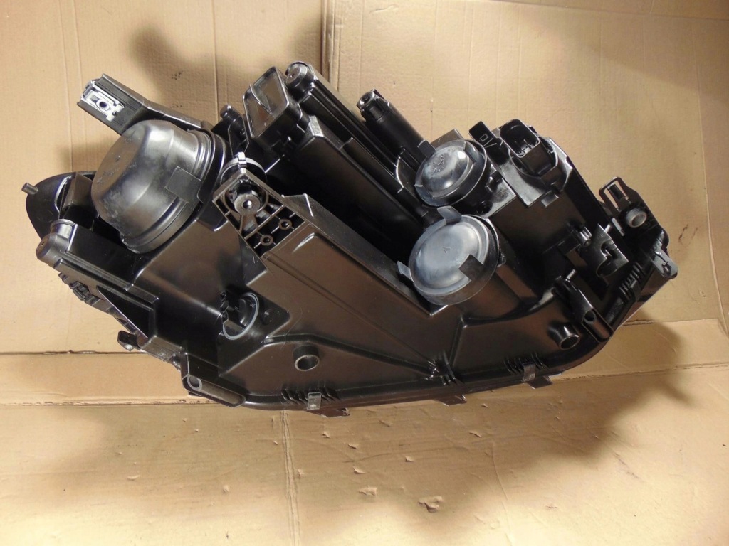 фото №6, Лампа ліва перед vw touran iv 5tb941005a europa