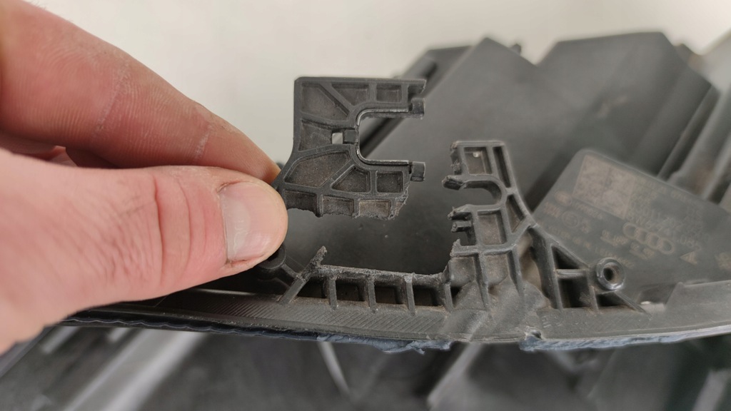 фото №11, Корпус лампы левый laser audi a5 rs5 8w6941085 nr 2791