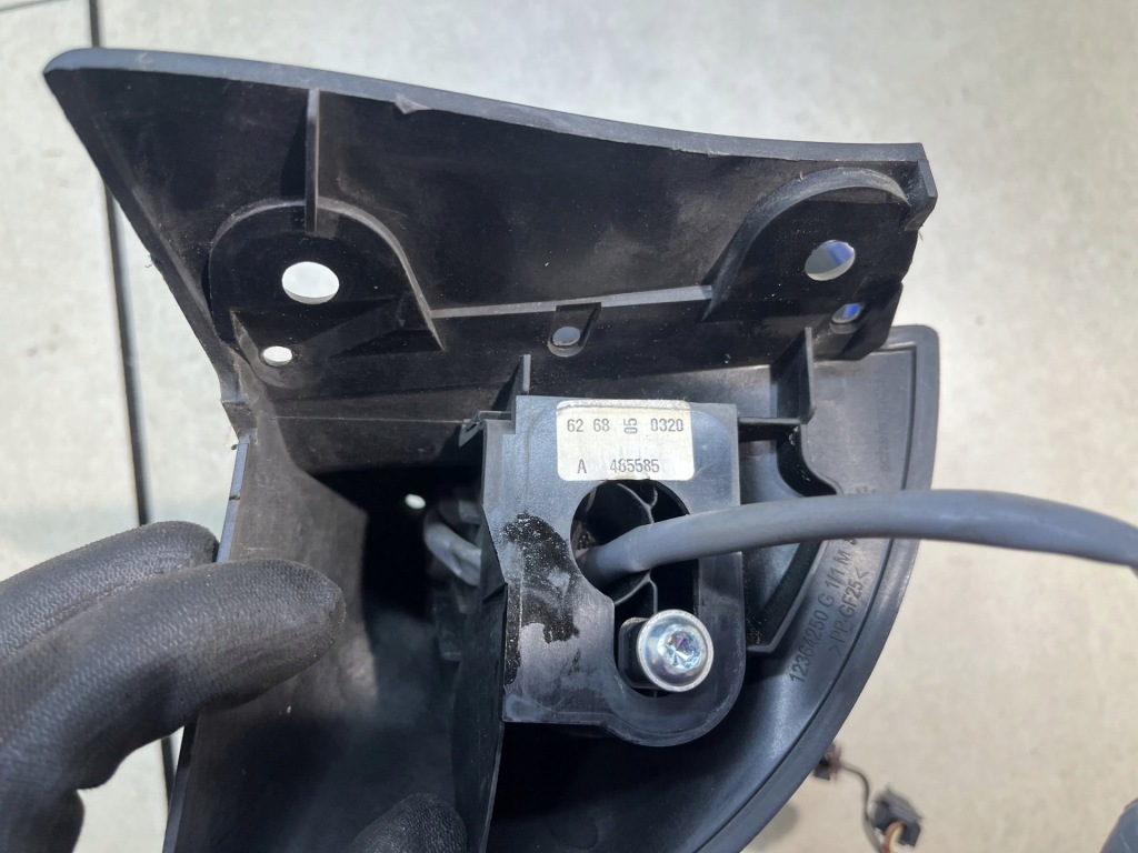 Купити Дзеркало зовнішнє лівий перед peugeot 1007 1.4 16v 12364250g