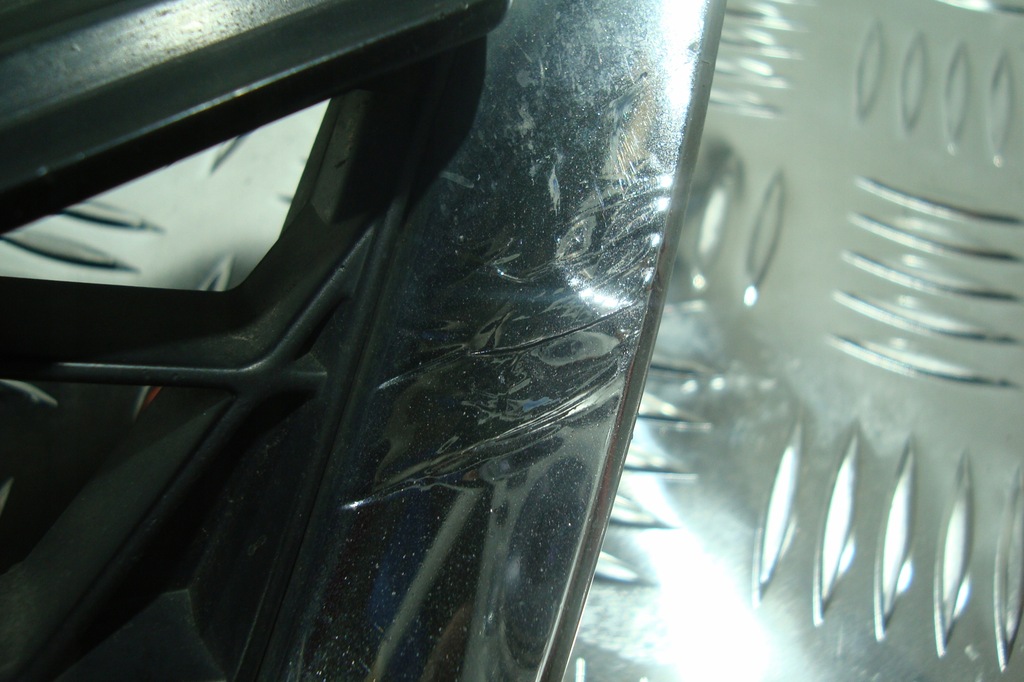 фото №4, Mazda оригинальный номер c23550711 rok решётка радиатора решётка радиатора