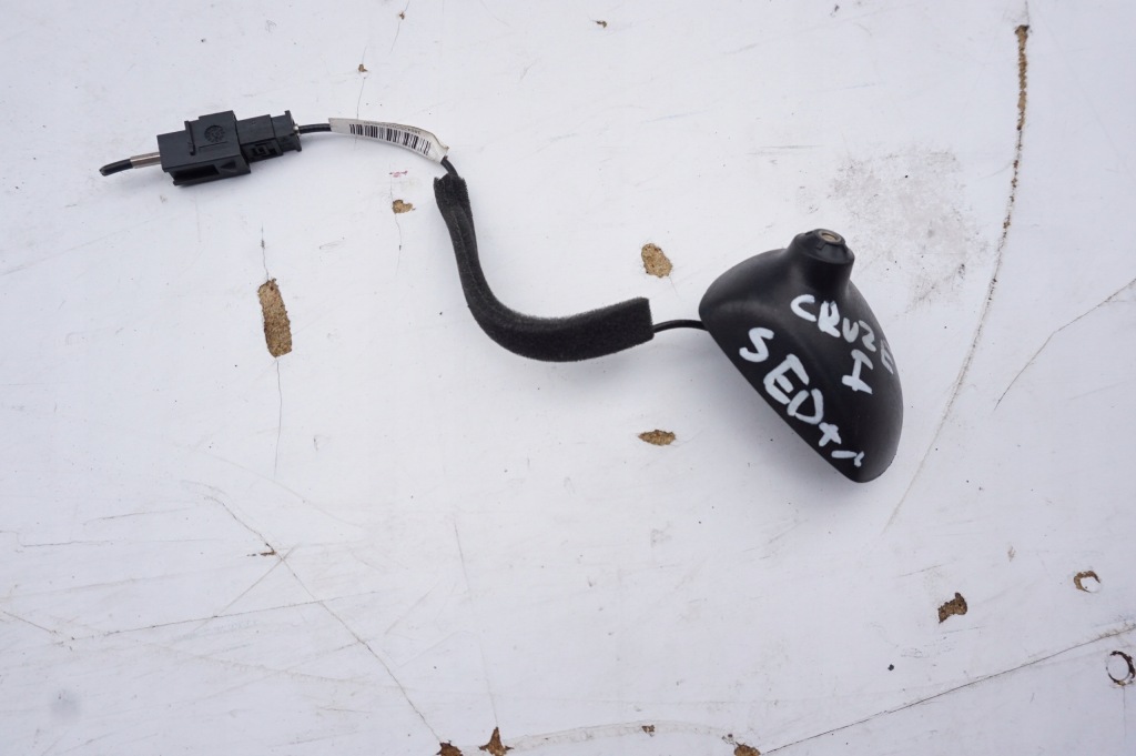 фото №1, Антенна кровельная chevrolet cruze i