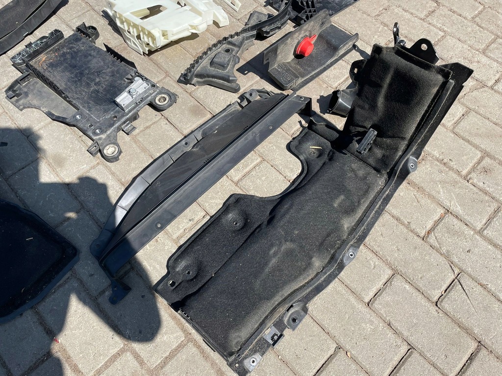 фото №5, Bmw x1 f48 стіна перегородкова основа акумулятор комплектна