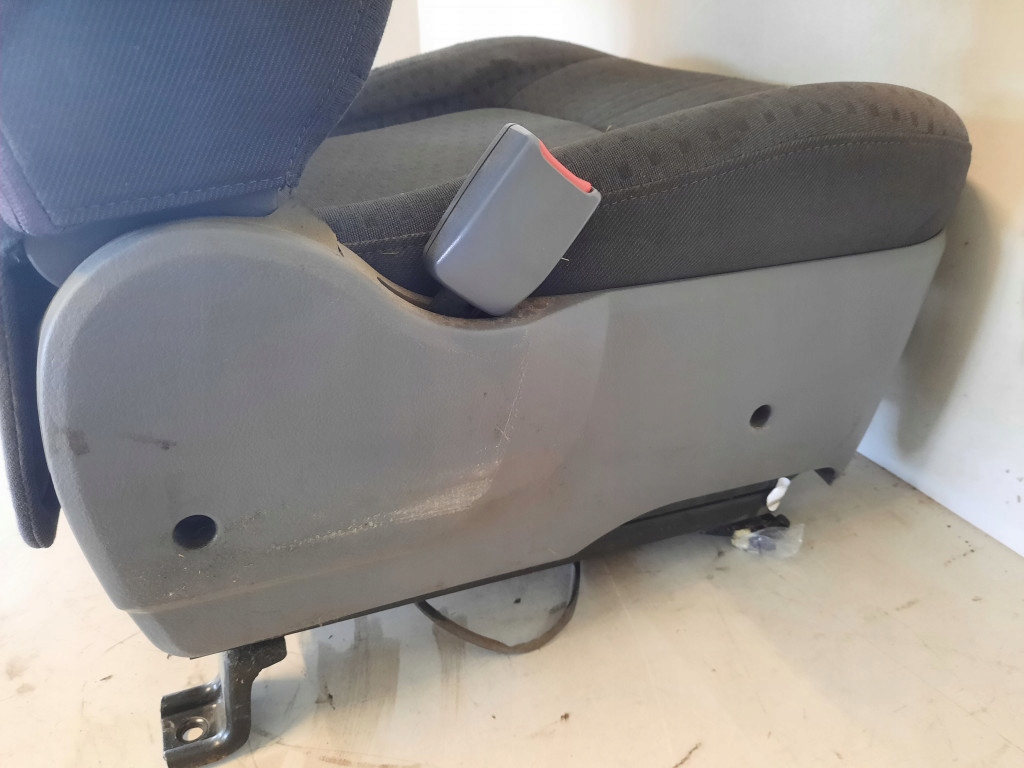 фото №6, Kia carens 2 ii 02-06 сидіння водія лівий